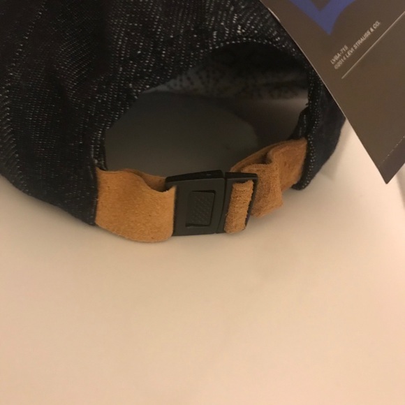 NWT Levi Denim Hat - Picture 9 of 9